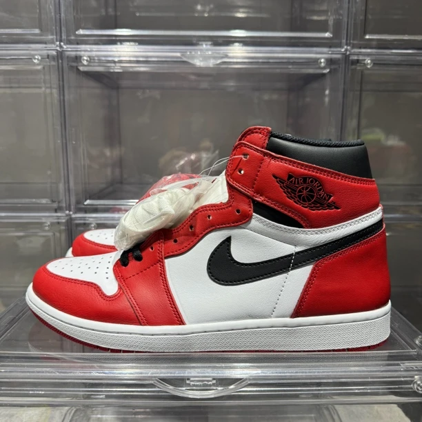 全新未使用  47码 全新 原盒 AJ1芝加哥 15re 潮流 高帮