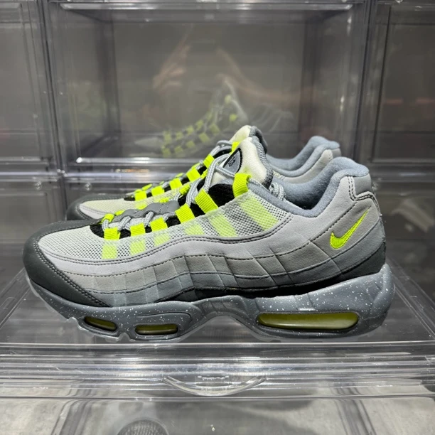 未使用 maje 42码 全新 原盒 Air Max95 “Neon”ID 灰绿 复古跑鞋
