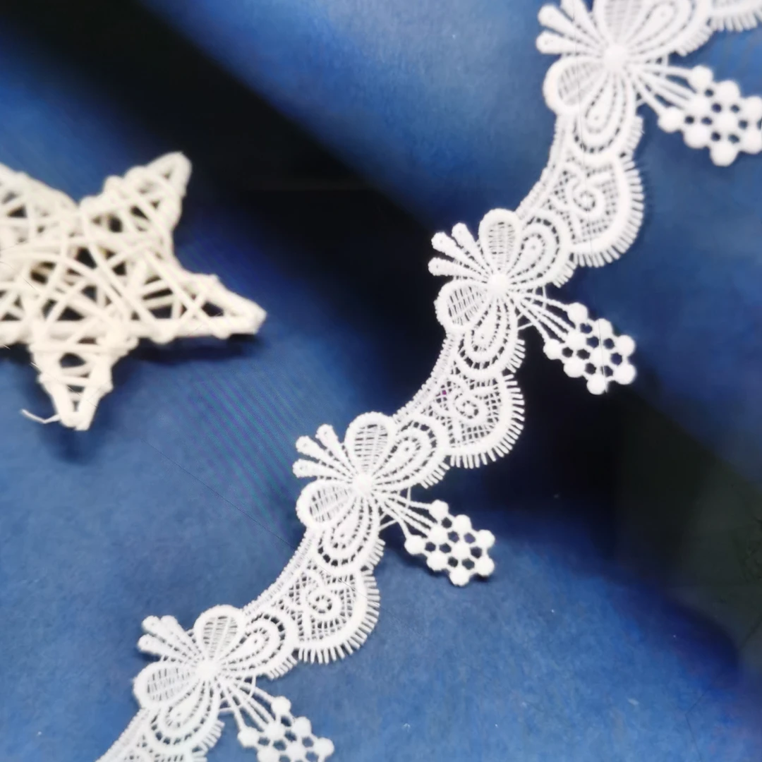 窗帘，窗帘花边，葡萄花边一条