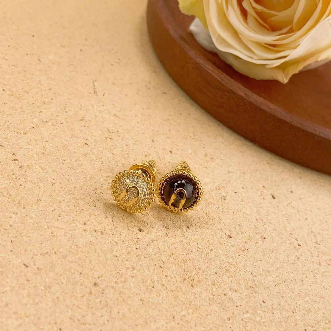 铜合金耳饰 手工气质迷你复古小众百搭时尚精致个性耳环ed3253