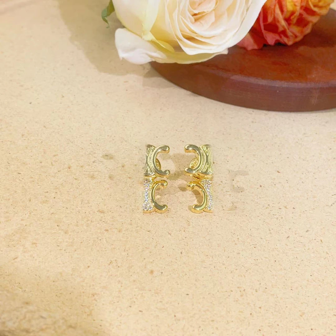 铜合金耳饰 气质轻奢时尚可爱百搭小众简约精致耳钉ed3289