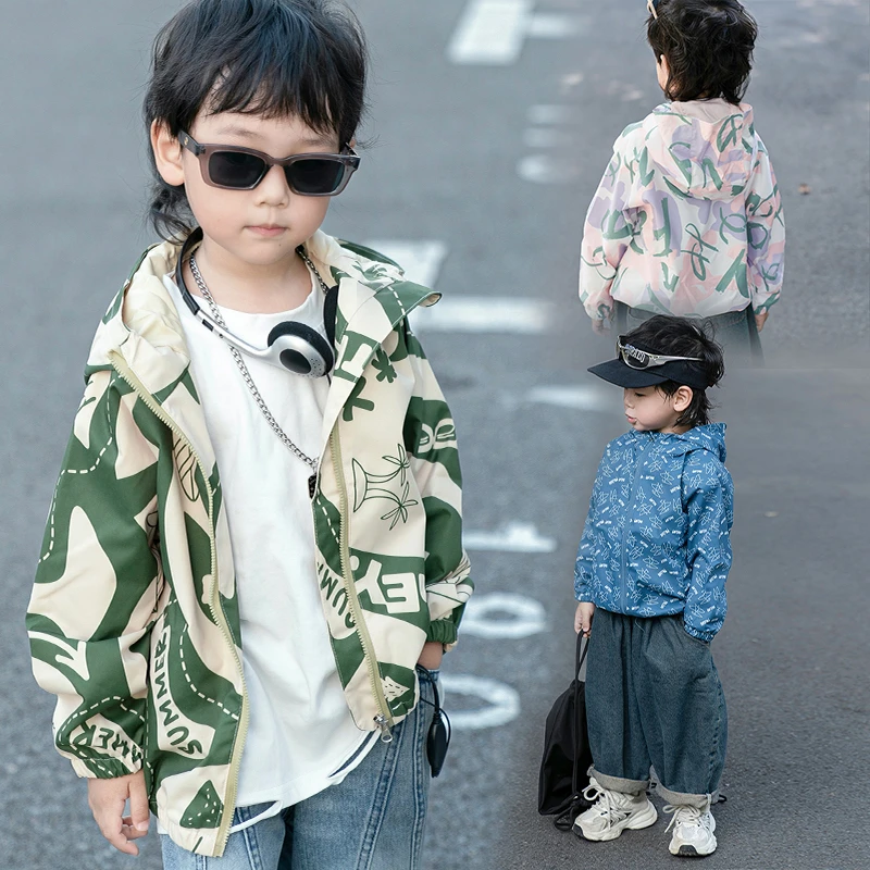 儿童秋季新款冲锋衣连帽休闲百搭洋气外套男女童防风衣潮童上衣