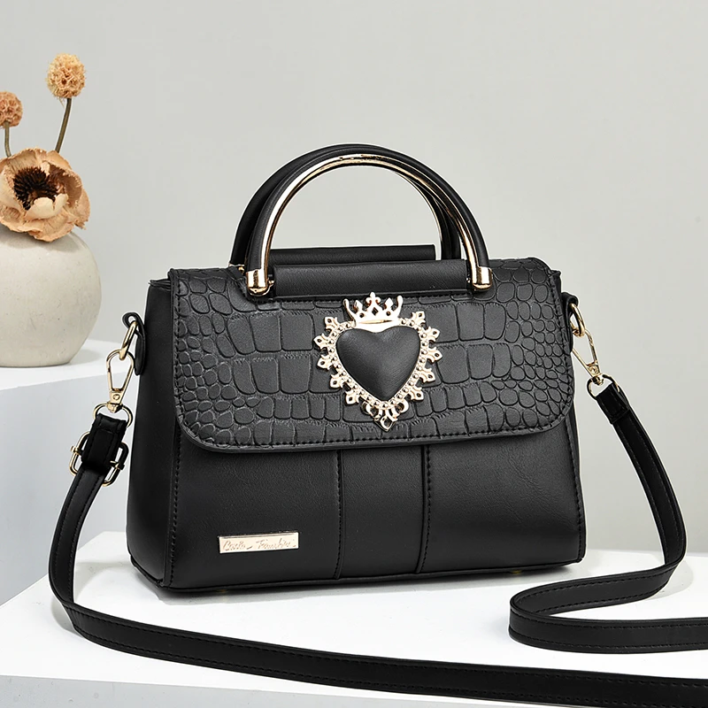 上新小包包女包2025冬季新款潮时尚百搭女士单肩斜挎包迷你小方包