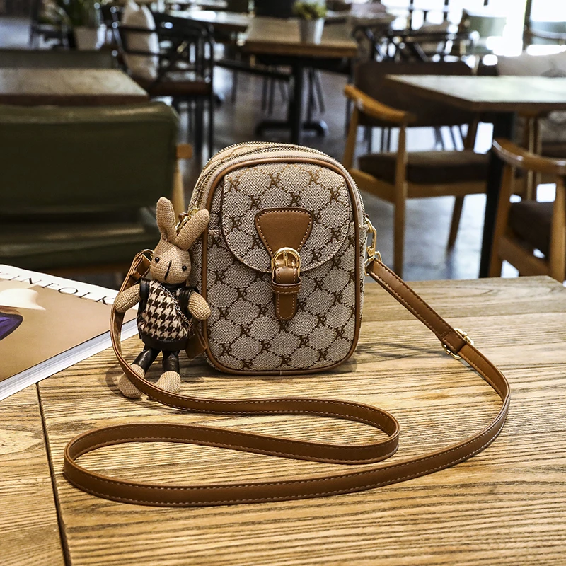 气质印花女包2025冬新款复古手机小包包时尚单肩斜挎包百搭零钱包