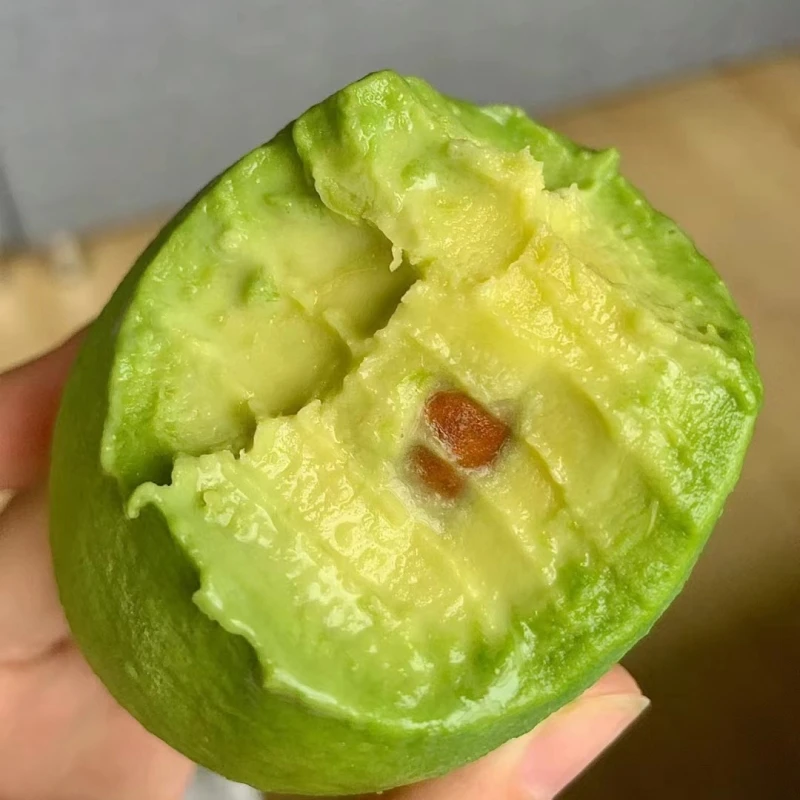 秘鲁进口牛油果新鲜水果大果当季应季整箱一级鳄梨孕妇应季整箱
