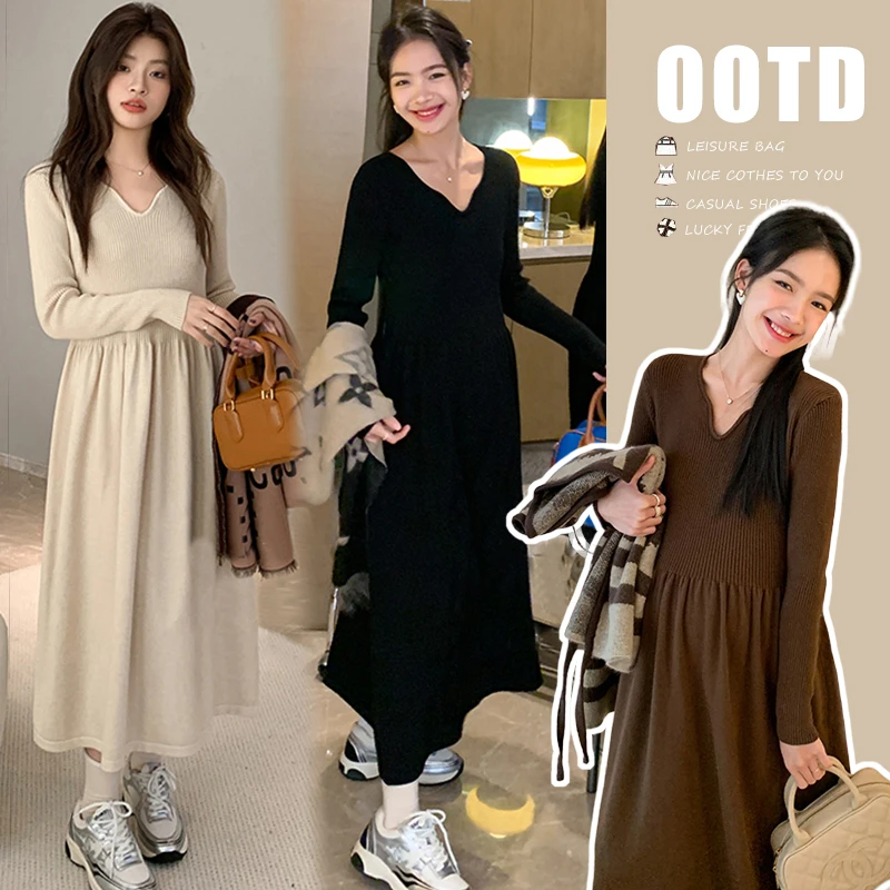 汐汐子~2024新款孕妇韩版百搭针织连衣裙秋冬新款显瘦毛衣长裙