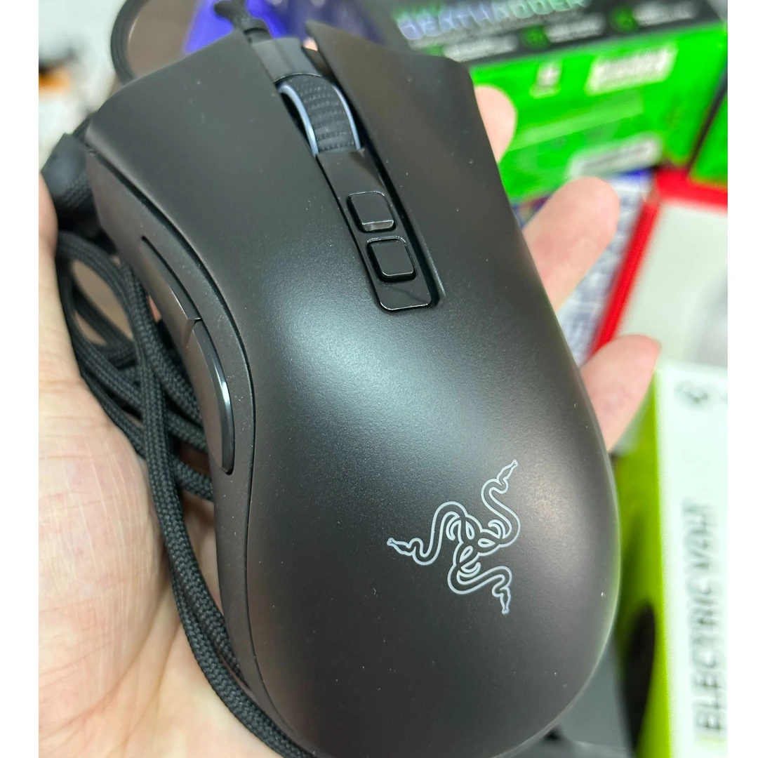 95新  炼狱蝰蛇v2鼠标