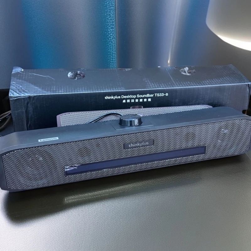 准新品  以拆封 desktop soundbar 桌面回音壁音箱