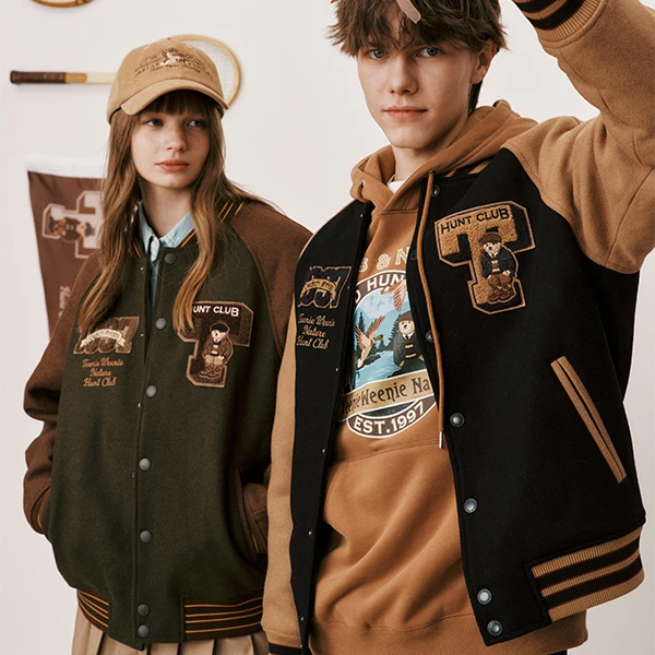 【商】小熊男春秋冬新款复古学院风撞色棒球服男女同款TNJW238902H