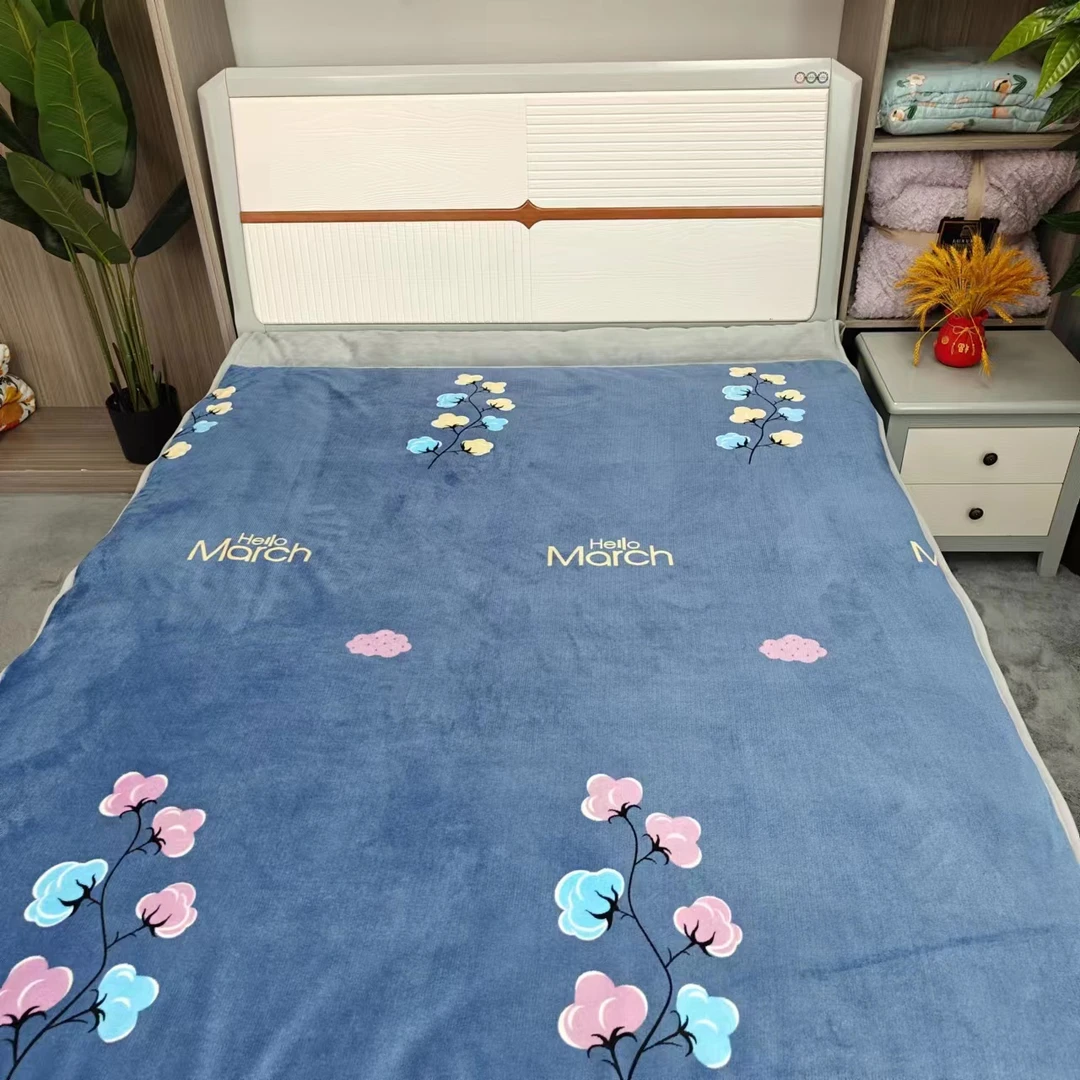 蓝底小花被子1.5*2米加大加厚秋冬加绒加厚牛奶绒双面加绒被子