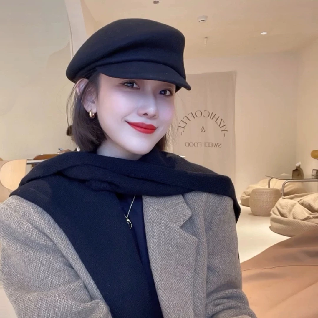 fever同款英伦风黑色小众贝雷帽女秋冬显脸小羊毡帽毛呢画家帽