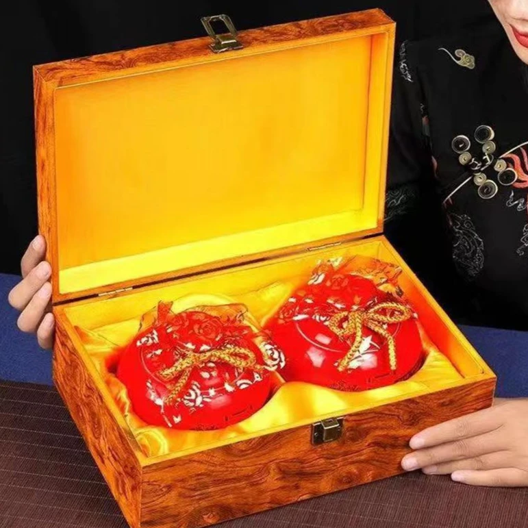 国饮天下 金骏眉 陶瓷罐装礼盒装手提礼盒中国红