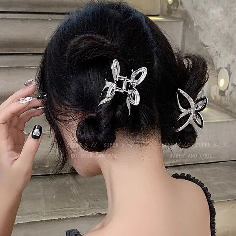 半扎发镂空金属蝴蝶抓夹女精致后脑勺发夹小号高级感气质鲨鱼夹子