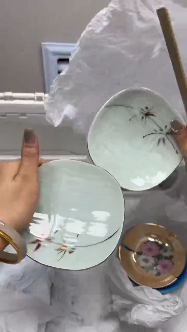 【闪购商品】713回流瓷器默认微瑕，18.8包邮