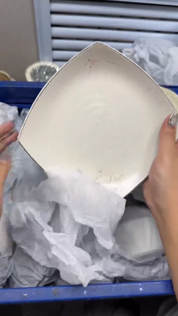 【闪购商品】995回流瓷器，默认微瑕慢18.8包邮