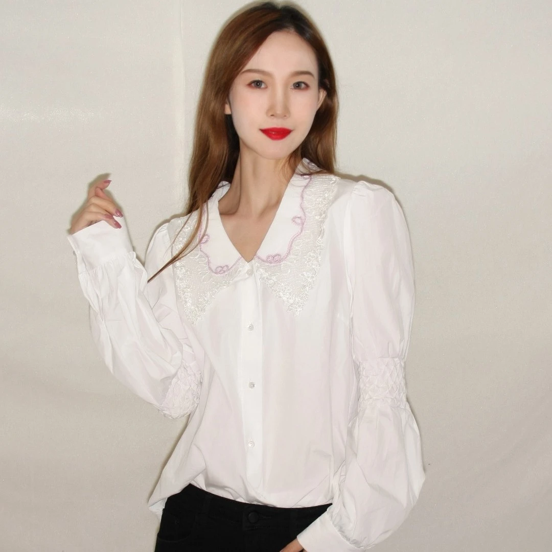 20冬季时尚娃娃领衬衫1204123013￥899