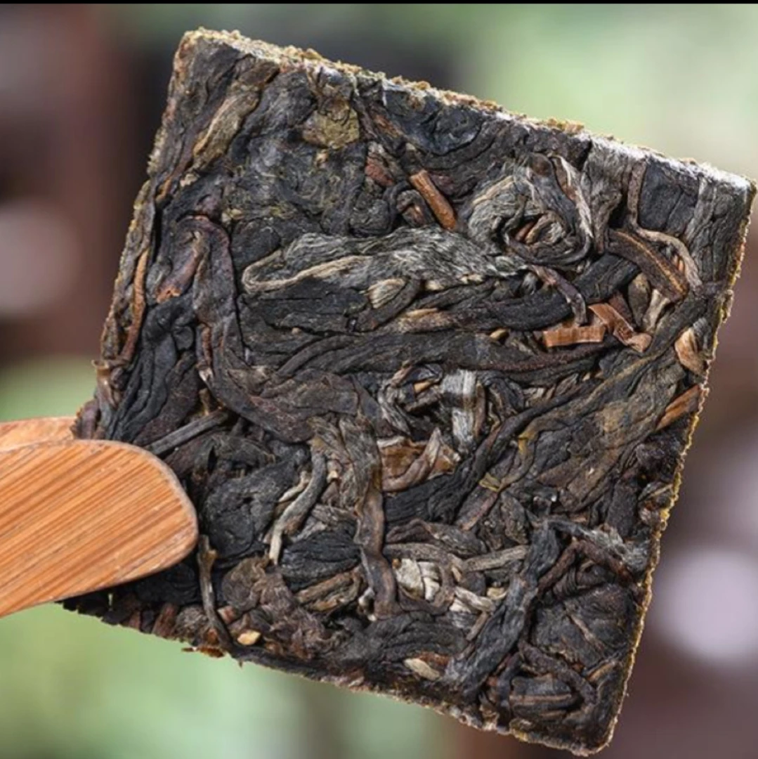 普洱茶生茶 春茶小方片 8克/片