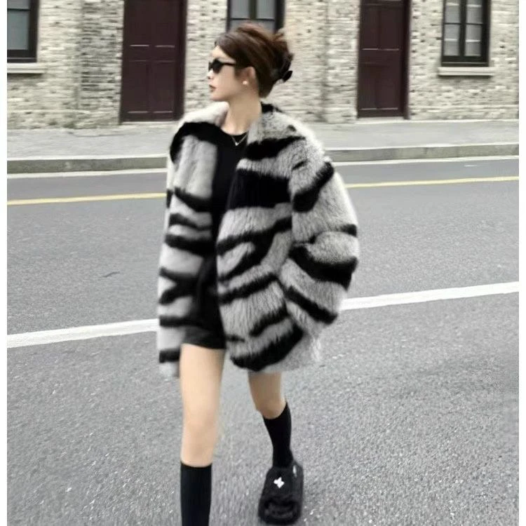 斑马纹皮草复古毛毛外套女2023新款年轻小众宽松高级
