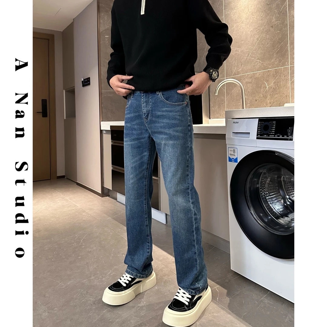 2025早春上新 百搭弹力直筒显瘦显腿长休闲简约蓝色牛仔裤8232