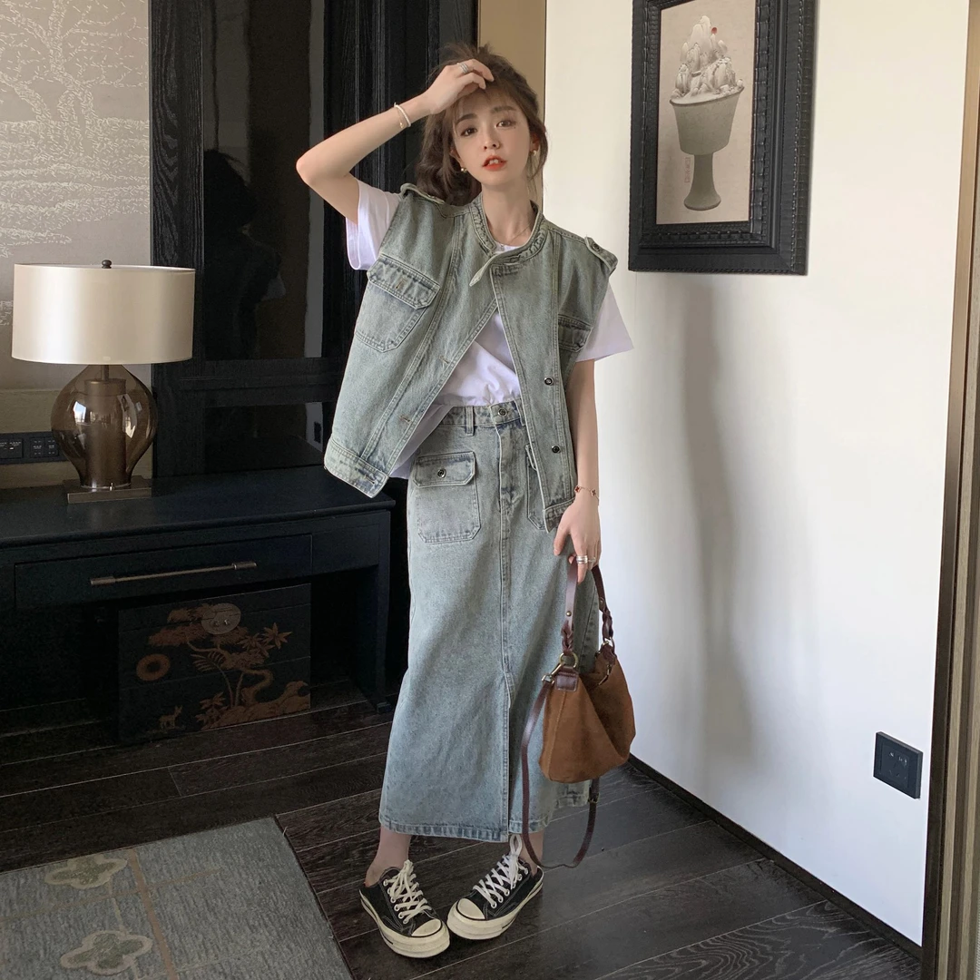 又a又飒牛仔套装女夏2025新款港风复古做旧马甲高腰半身裙两件套
