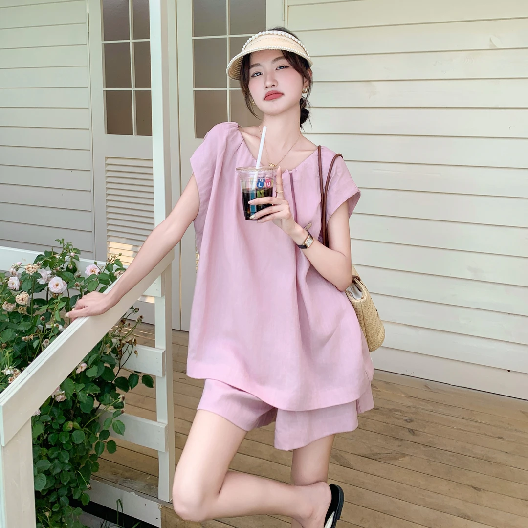 粉色慵懒松弛感穿搭套装女夏2025新款韩系时尚休闲上衣短裤两件套