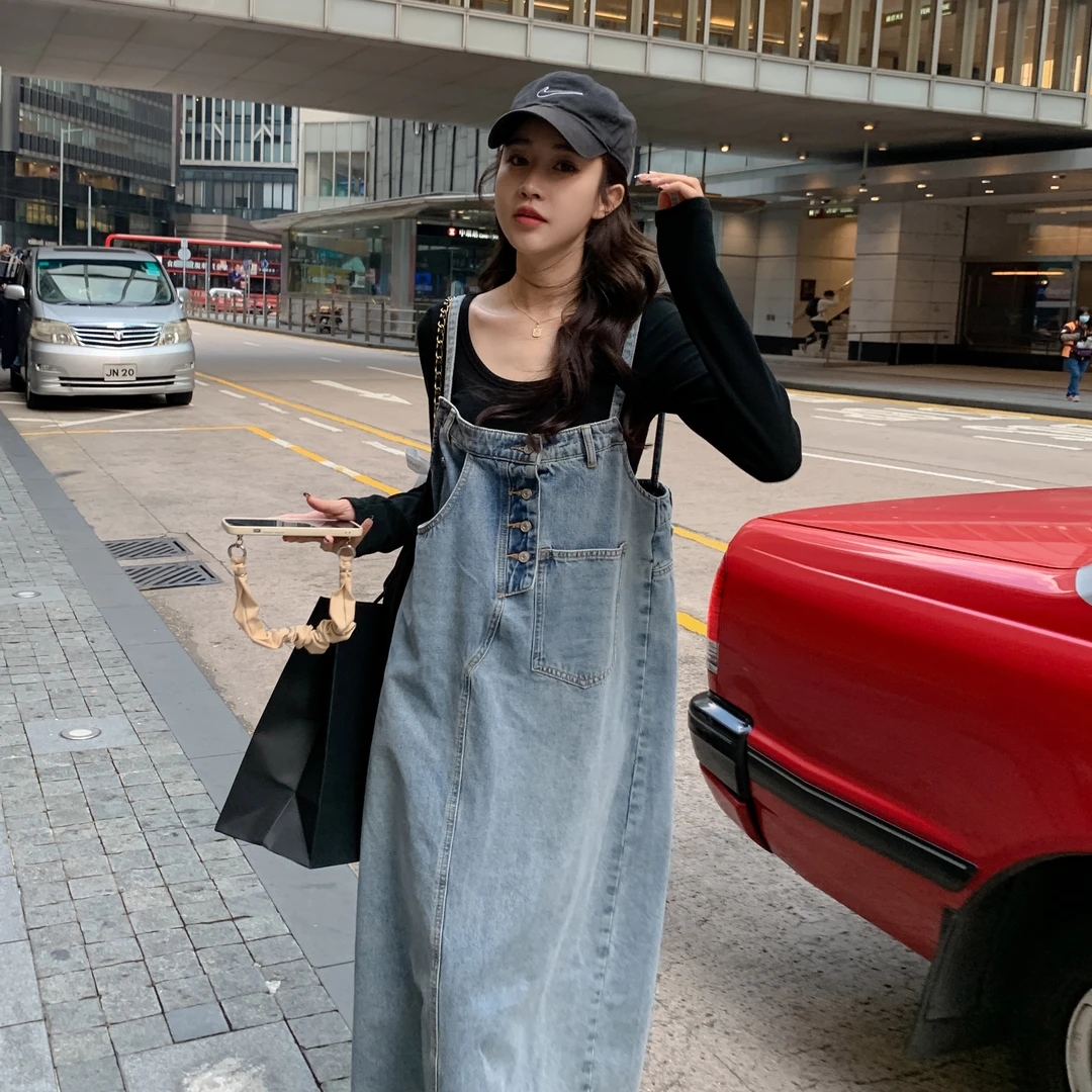 复古慵懒风背带裙2025早秋新款大码胖mm减龄设计感休闲牛仔连衣裙