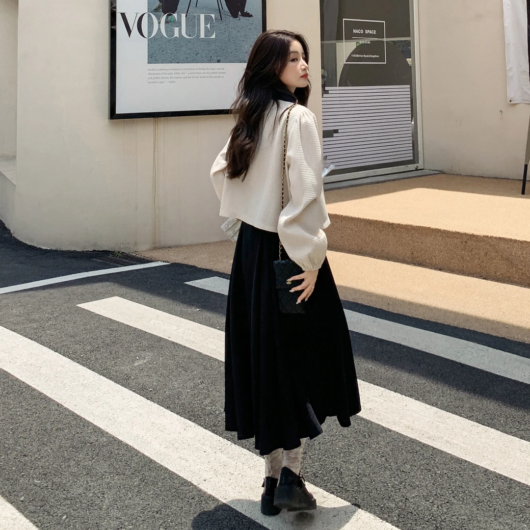 千金风miu系穿搭2025早秋新款法式高级感polo上衣a字半身裙两件套