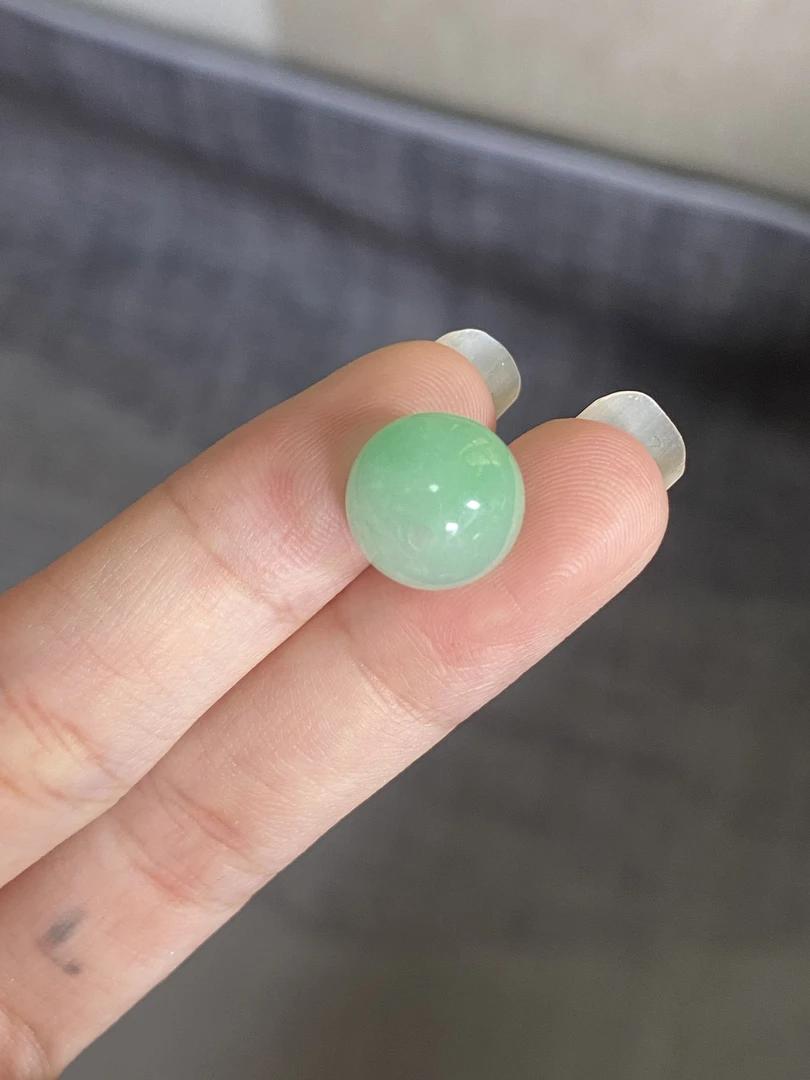 卡11+mm翡翠单珠一颗 果绿气质冰透通透小清新精美  多样性发货