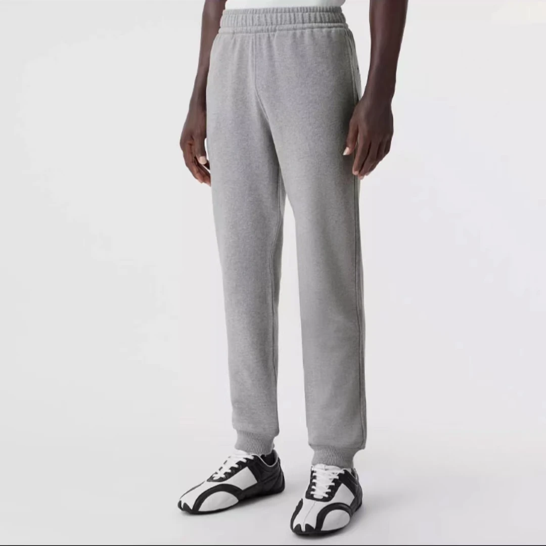 未使用 BURBERRY/博柏利 纯色直筒针织运动裤 男款 灰色