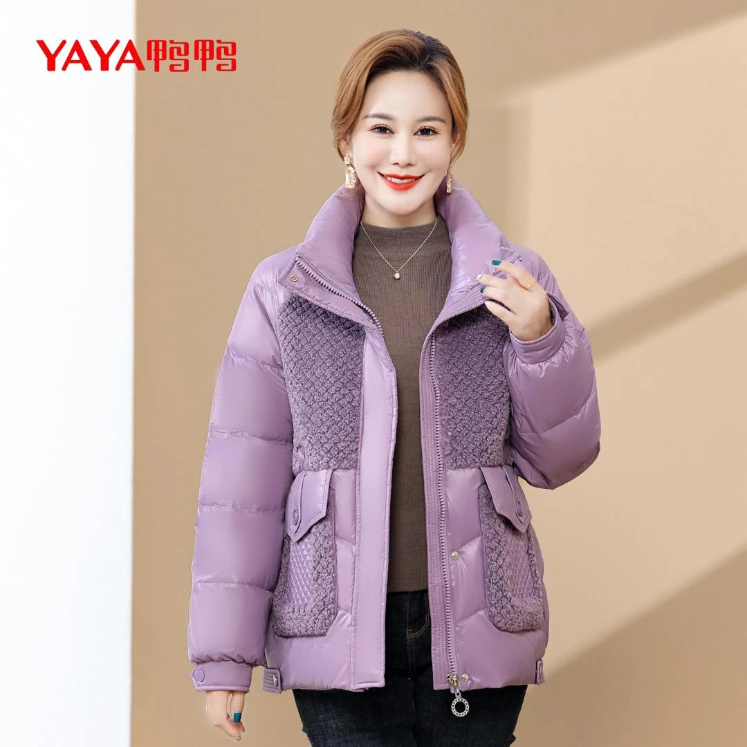 YAYA/鸭鸭冬季拼接大码保暖中老年羽绒服宽松立领厚款外套妈妈装