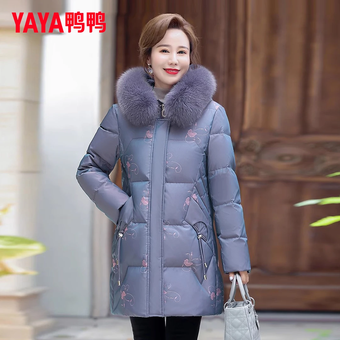 YAYA/鸭鸭羽绒服女中长款2023冬季中老年妈妈加厚冬季长外套C11