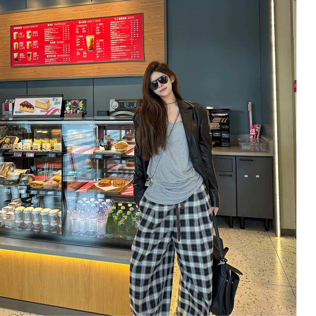 主播推荐-小众设计师款休闲直筒慵懒格子裤