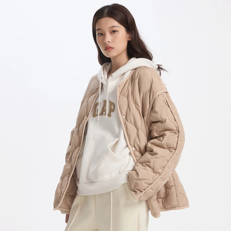 Gap女装初秋新款撞色设计波浪绗线羽绒服简约轻薄外套 654995