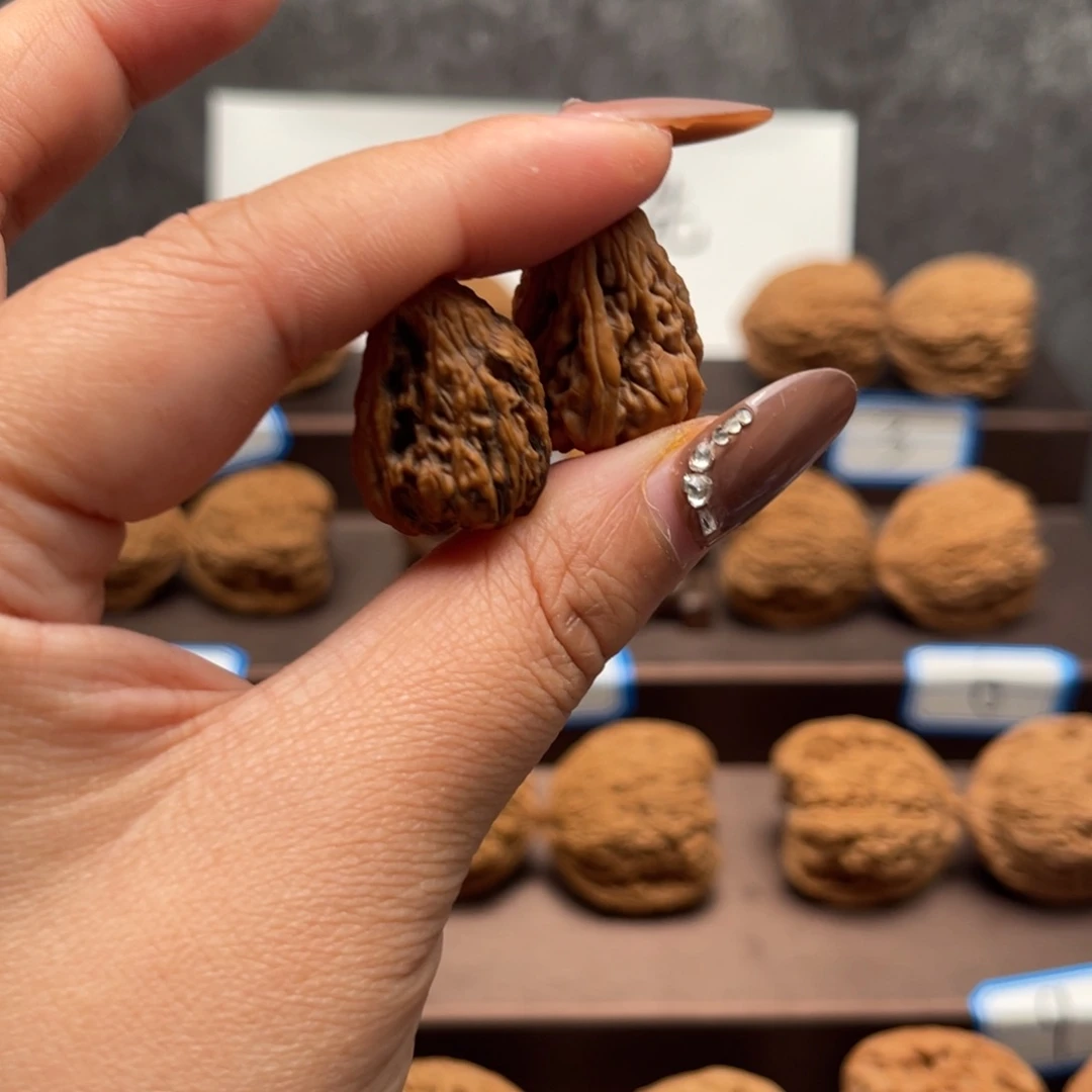 文玩核桃吊坠衮**去南疆