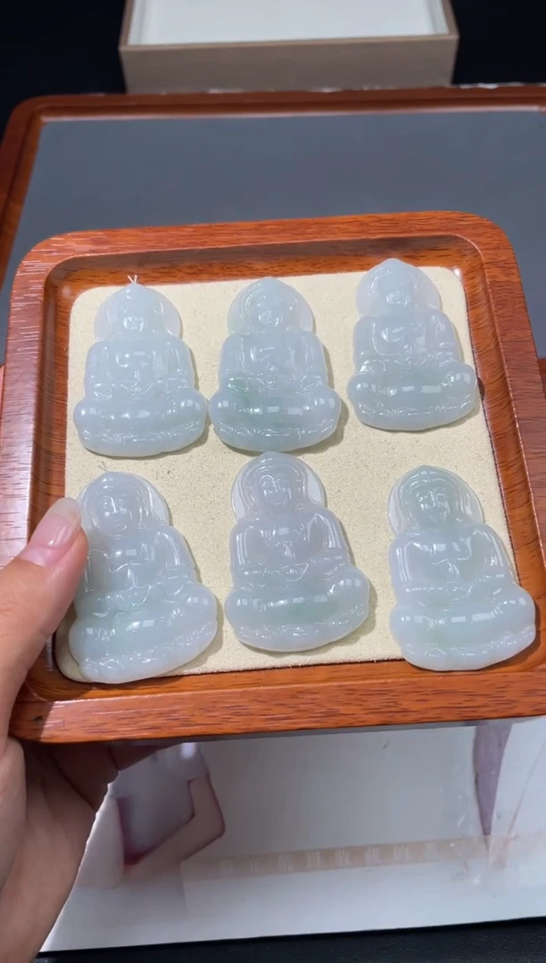 【闪购商品】定制翡翠未镶嵌-20HDJT0057093多样性发其一