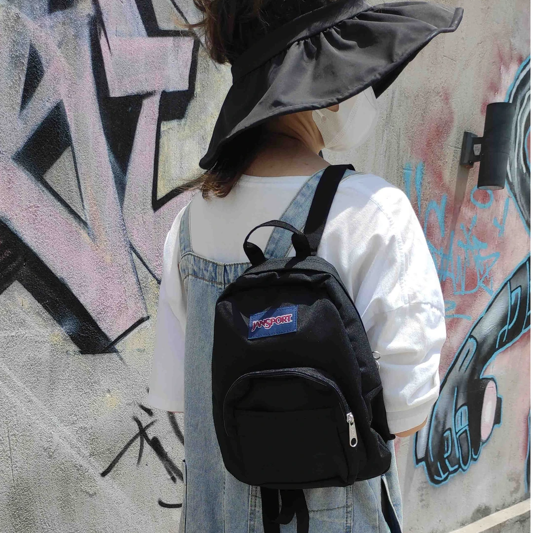 Jansport新潮百搭轻便女生初中生双肩包mini小背包时尚儿童简约