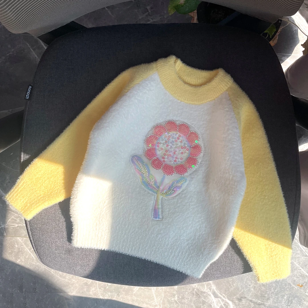 太阳花亮片仿貂绒新款圆领保暖洋气女童针织儿童毛衣