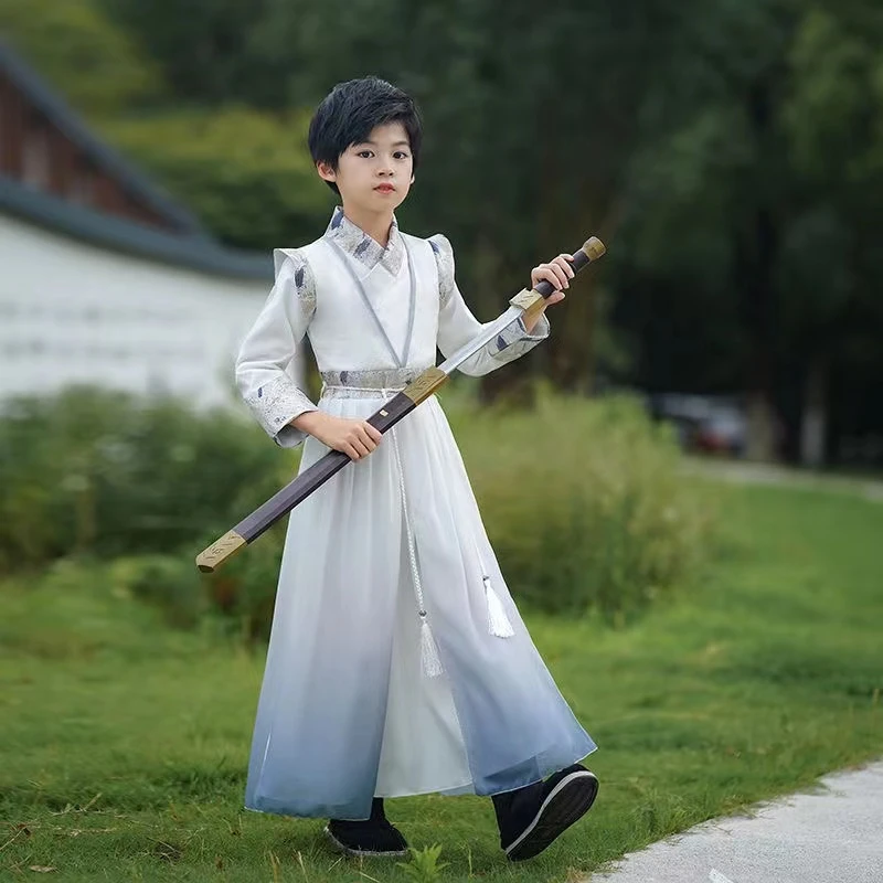 儿童汉服男童春秋款中国风正版古代帅气武侠公子国学服表演演出服
