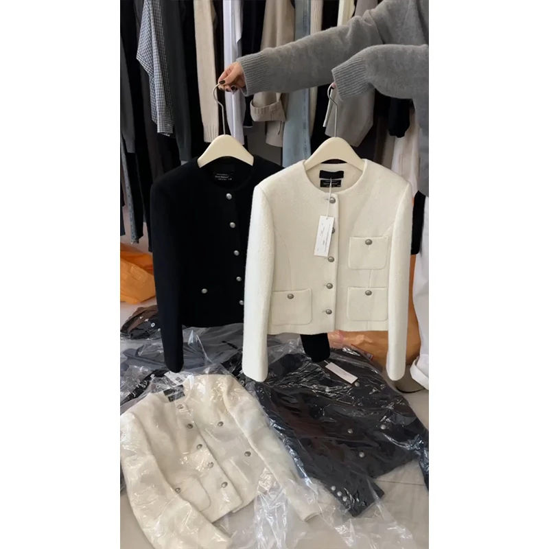 2024冬季新款高级感时尚显瘦百搭小香风短外套小个子纯色长袖开衫