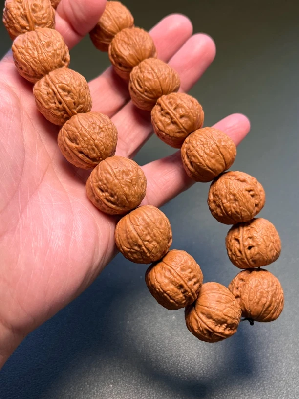 精品秋子手串，边23，肚23，高21