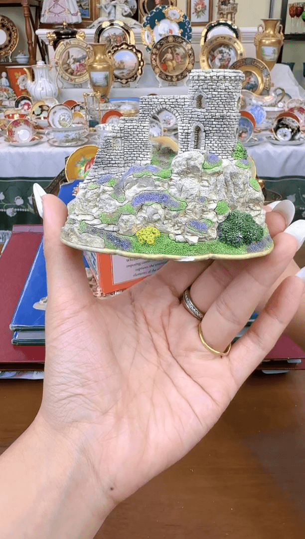 【闪购商品】摆件米多家中古器物如图所示5032