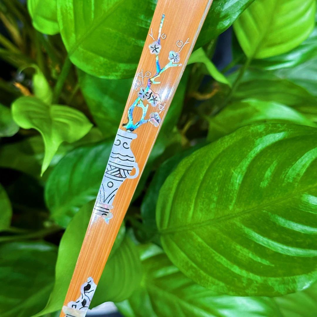 李专伟手制 9.5寸老玉竹乌木芯嵌螺钿（梅）文玩苏扇  默认不粘扇