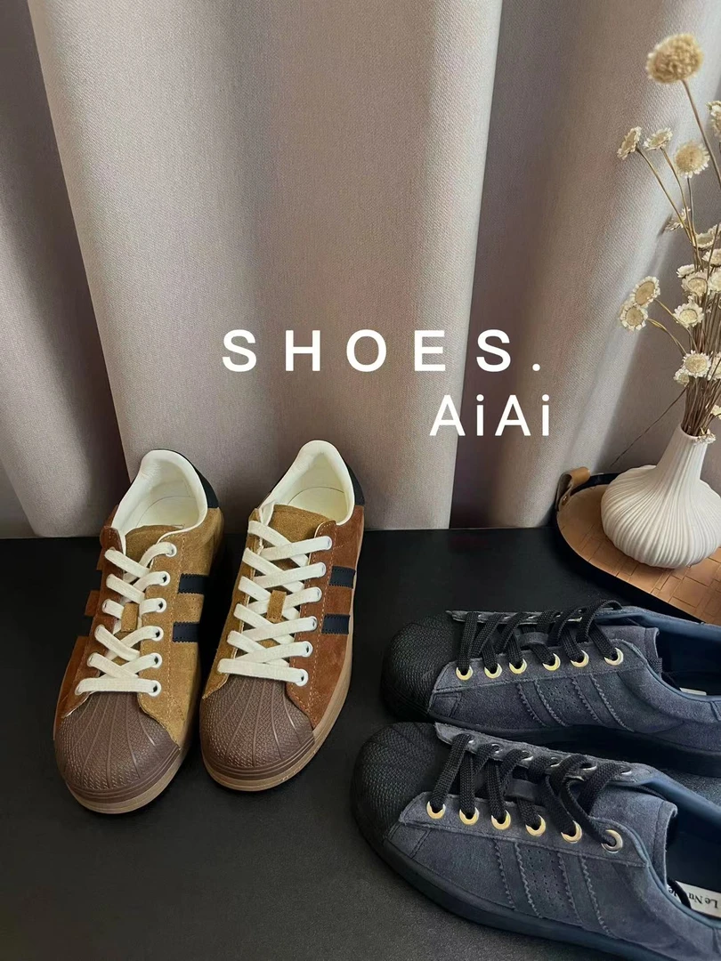 【AiAi】经典贝壳头 高丝光牛猄皮平底低帮休闲学院风板鞋 （068-21）