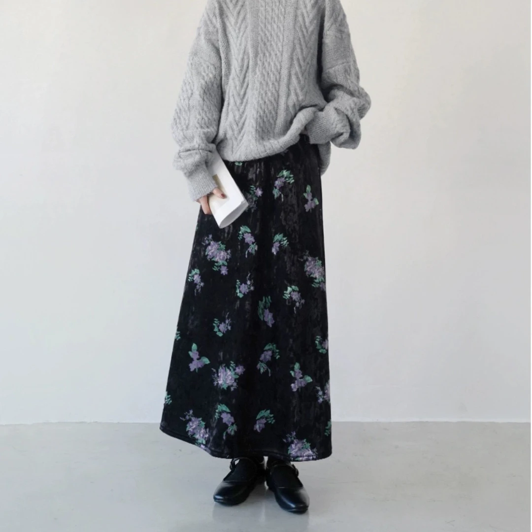 秋冬款金丝绒碎花显瘦半身裙女气质冬季新款加绒法式复古印花裙子