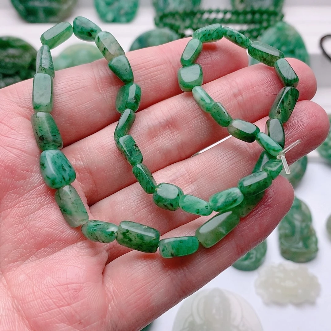 独山玉手串未镶嵌