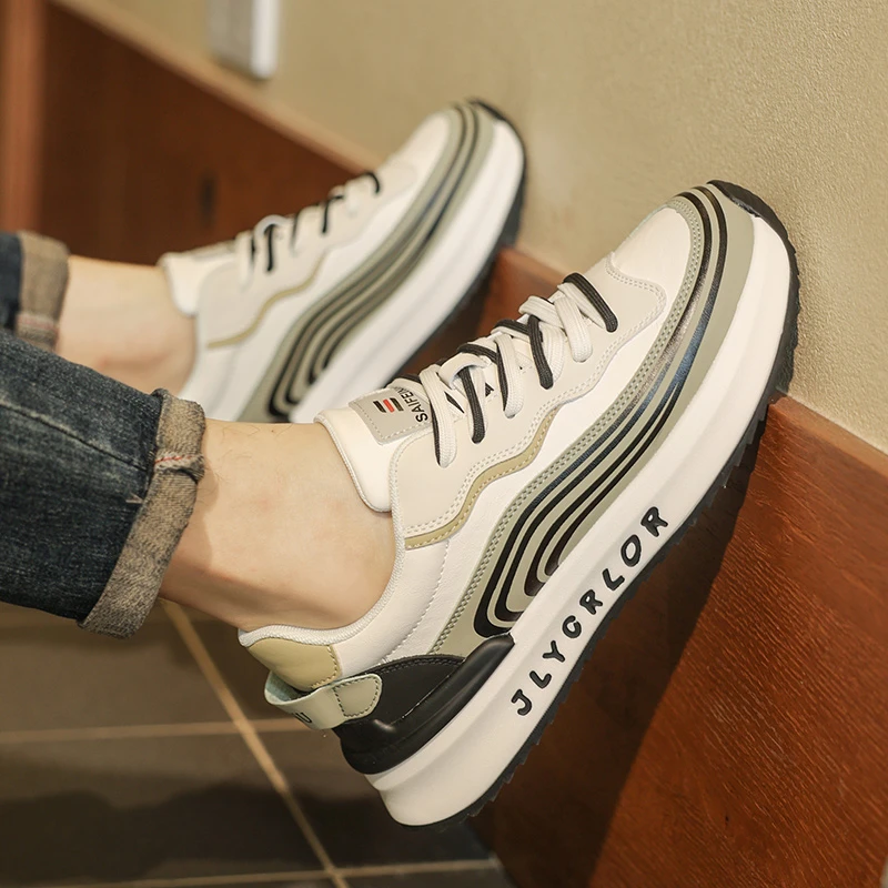 骆斑步2024年新款秋冬季实心软底软面板鞋防水潮流男士休闲运动鞋