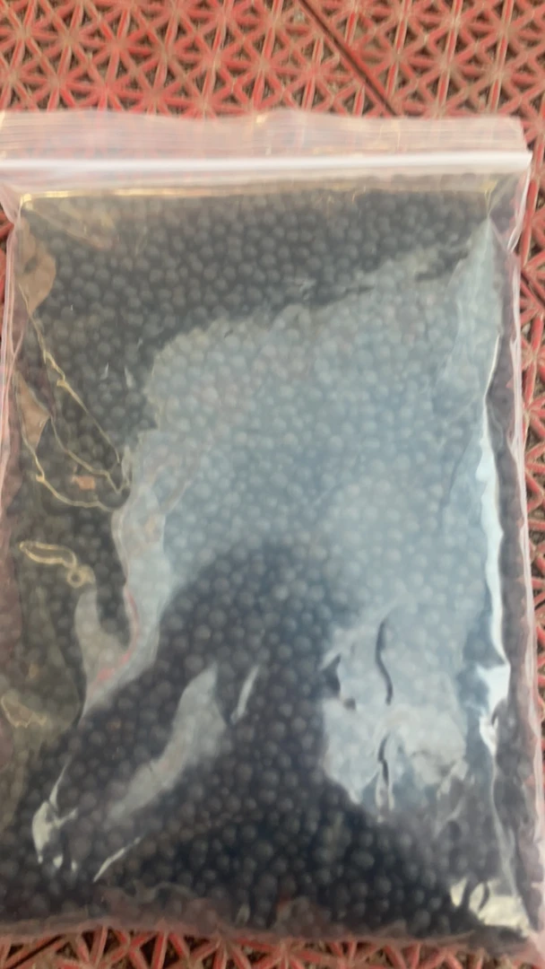 花卉通用氮氧肥3包(黑粒)3斤