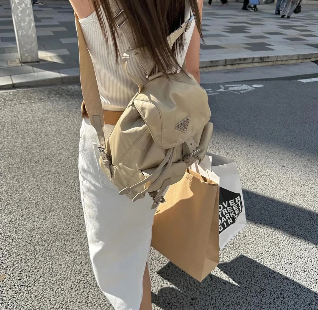95新 Prada/普拉达 普拉达双肩包小号