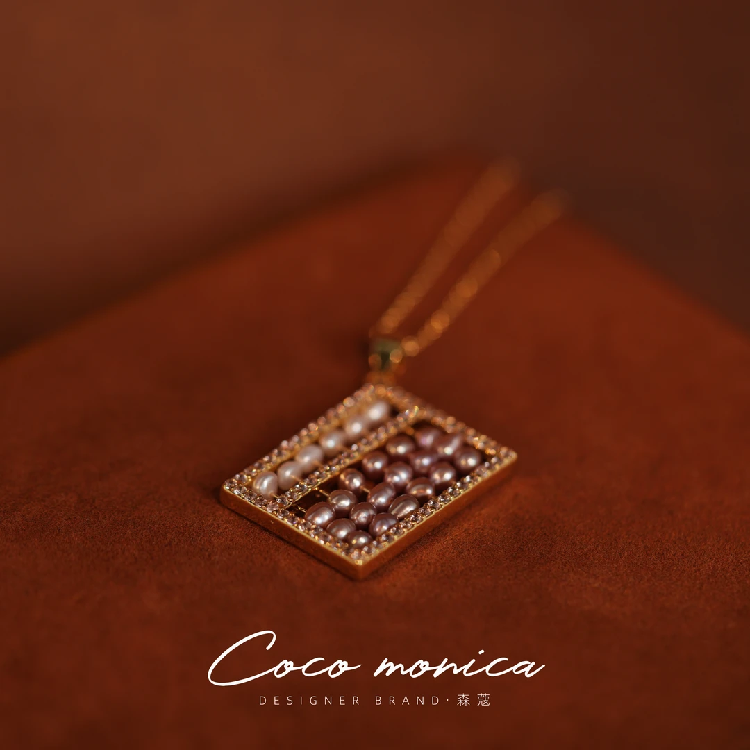 【小霞珠宝】项链香水气质轻奢时尚珠宝金算盘坠链ZX420