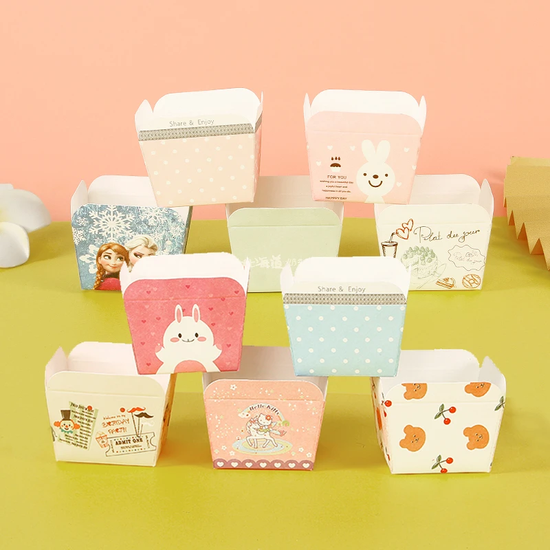 方形纸杯戚风蛋糕纸托耐高温空气炸锅专用卡通儿童小蛋糕马芬杯子